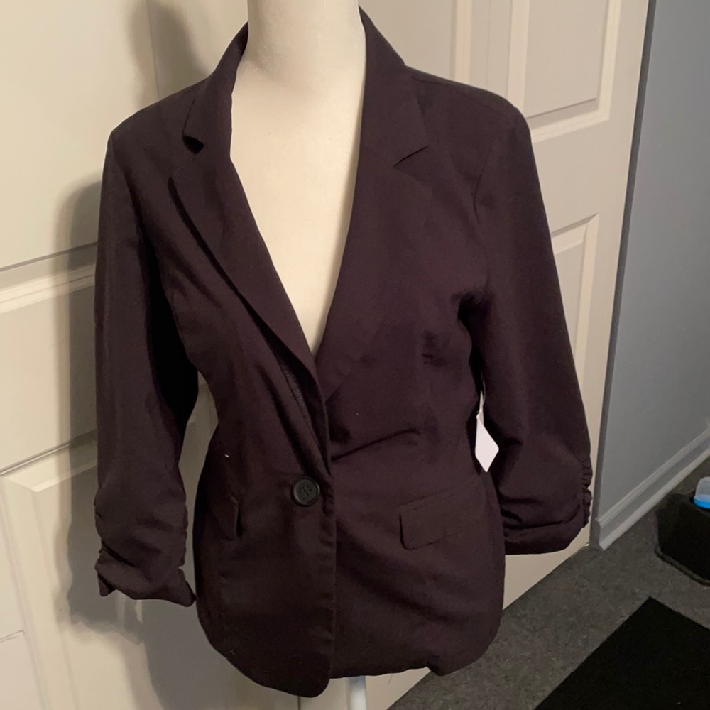 Charlotte Russe black button blazer